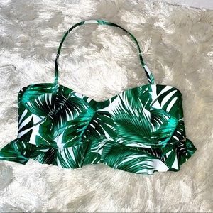 XOXO Bikini Top. Size XL. NWT.